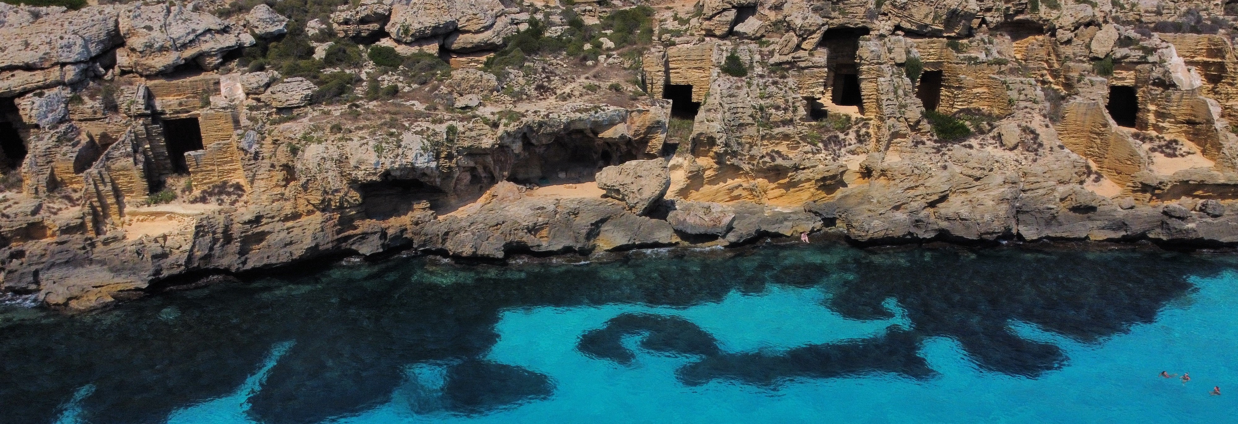 A group of people is having during our RIB Boat trip to Favignana and Levanzo with Snorkeling with Passione Blu Trapani.
