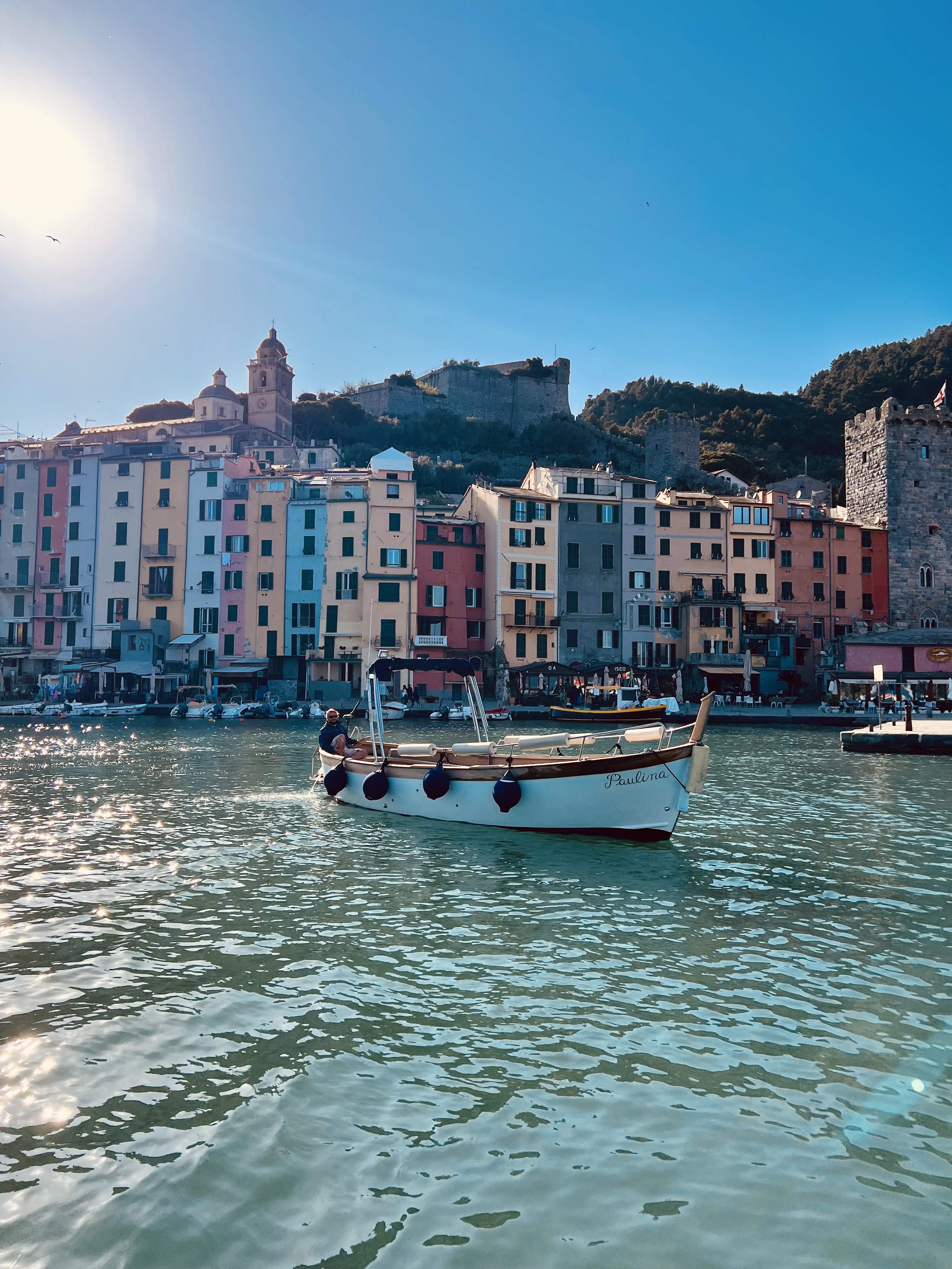 Tour in barca da La Spezia a Porto Venere e l'isola Palmaria con snorkeling con Nord Est La Spezia.