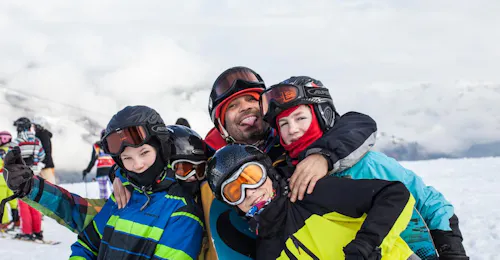 Lezioni di Snowboard per avanzati con Ski- & Snowboard School Kaprun Lezioni di Snowboard per avanzati con Ski- & Snowboard School Kaprun.