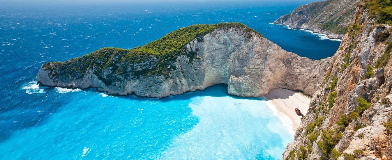 Balade privée en bateau Agios Sostis - Grottes bleues Zakynthos  & Baignade.