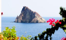 Picture of Panarea taken during the Boat Trip to Panarea and Stromboli from Tropea with Tripodi Navigazione Tropea.