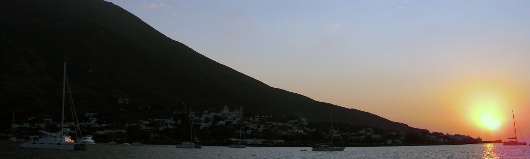 The sunset during Boat Trip to Panarea with Sunset at Stromboli from Taormina with SAT excursions Taormina.