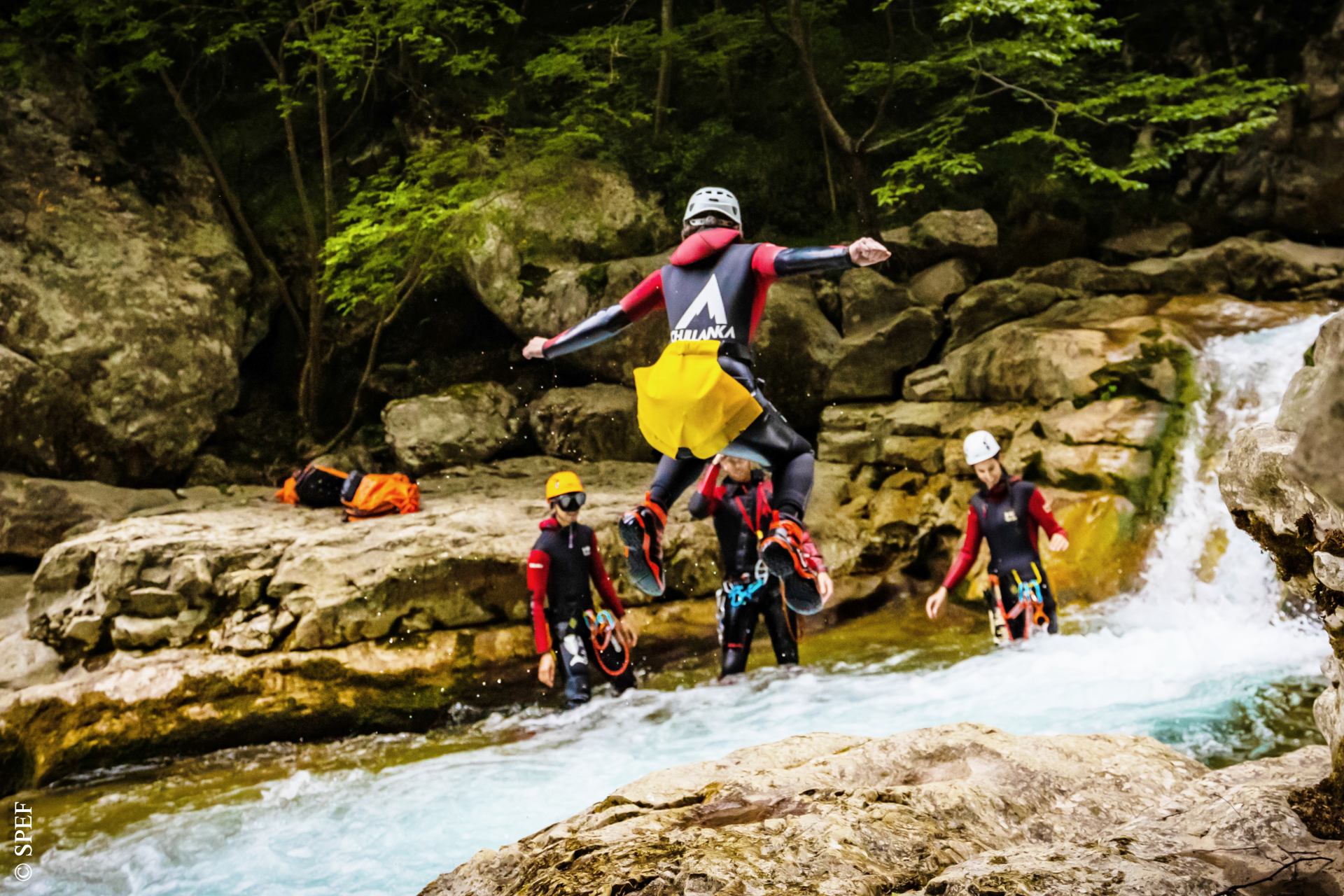 Canyoning di media difficoltà a Rocchetta Nervina - Canyon rio Barbaira con Canyons Experience Nice.