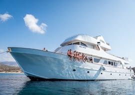 Die Sea Star, das Boot, das Euch ab Paphos entlang der Westküste mit Paphos Sea Cruises auf eine Bootstour mitnimmt.