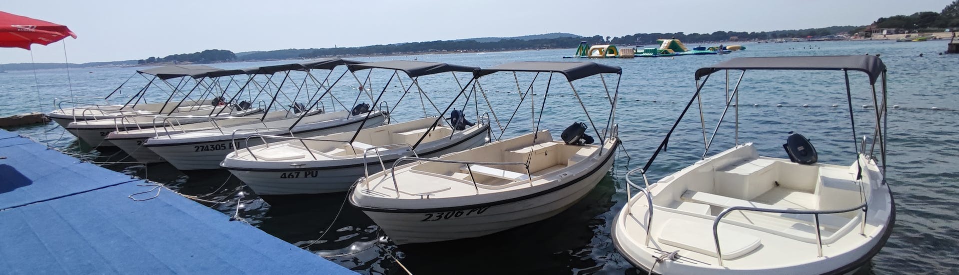 Boats that can be rented by the boat rental service in Medulin with Acqua Life Medulin.
