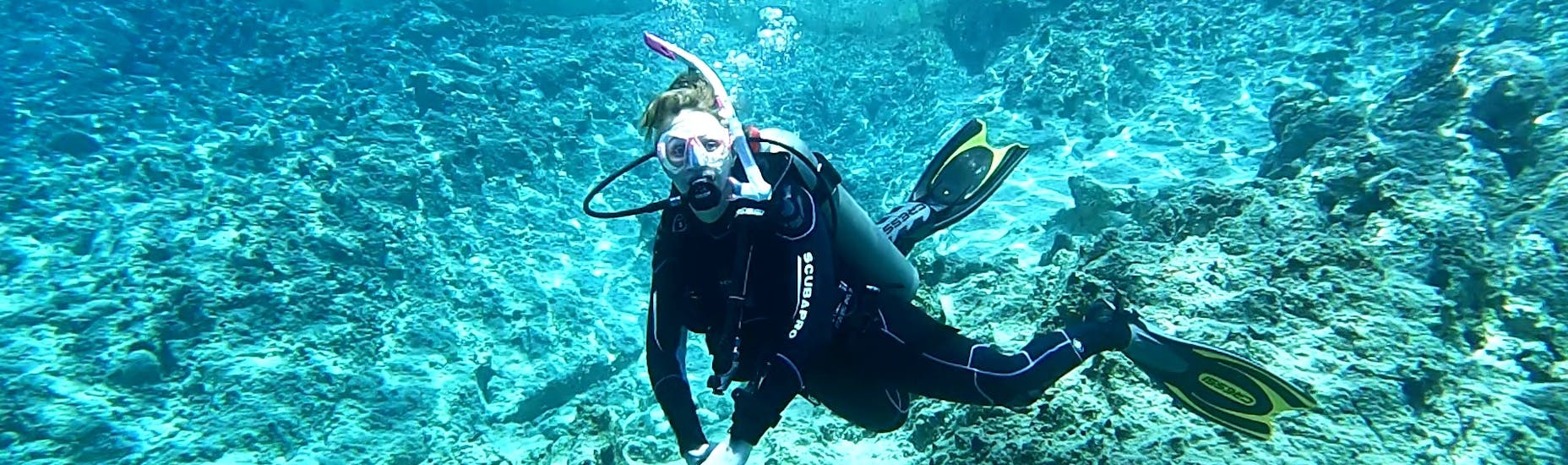 Trial Scuba Diving near Heraklion.