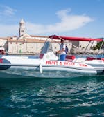 Le bateau disponible lors de la Location de bateau à Krk (jusqu'à 12 pers.) avec Rent a Boat & Jet Ski Krk.
