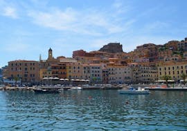 Photo of the port where you can take advantage of our RIB boat rental service in Porto Santo Stefano (up to a maximum of 3 people) with La Perla Nera dell'Argentario.