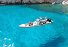 Bird's-eye view of the RIB boat in the private RIB boat trip around Milos with Polco Sailing.