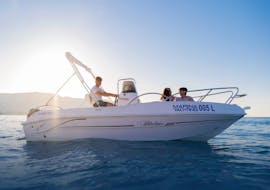 Photo of the comfortable boat that you can use thanks to our boat rental in San Vito Lo Capo (up to 6 persons) from Marina Yachting Sicily San Vito Lo Capo.