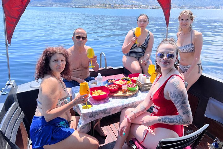 Balade privée en bateau Palerme - Capo Gallo Nature Reserve  & Baignade avec Palermo Experiences.