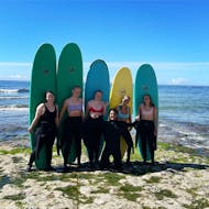 Surflessen in Ericeira vanaf 7 jaar voor gemiddelde surfers met Surf365 Ericeira.