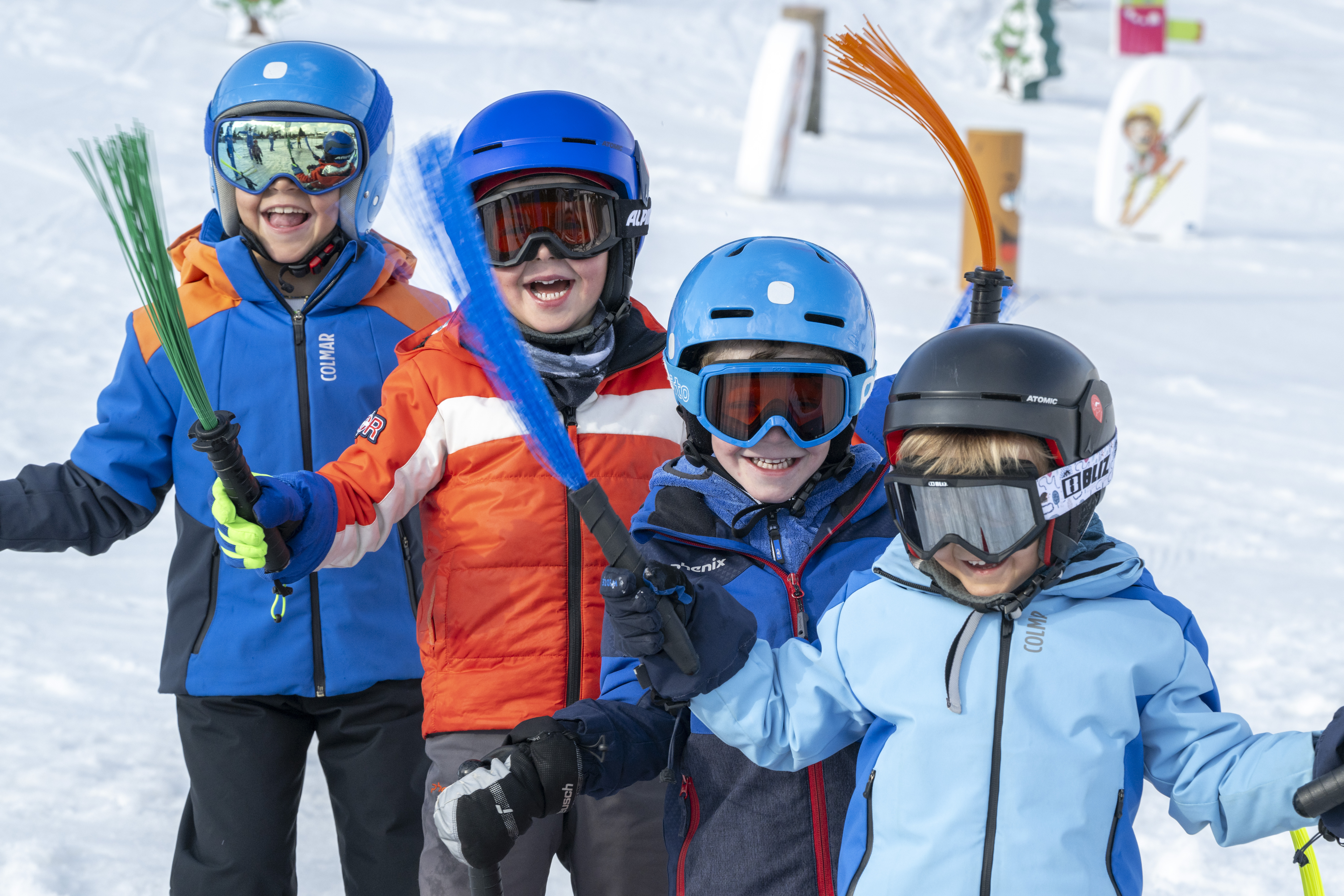 Kinder-Skikurs (7-12 J.) für alle Levels in Saltria.
