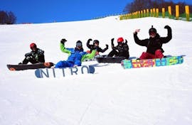 Clases de snowboard a partir de 16 años para principiantes con Scuola Sci Freeski Roccaraso.
