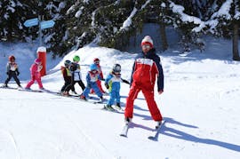 Clases de esquí para niños a partir de 4 años para todos los niveles con ESF La Tania.