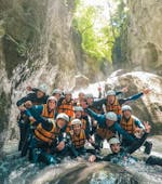 Group picture during the Canyoning in the Saxeten Canyon for Beginners with Outdoor Switzerland AG.