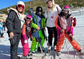 A private ski lesson for kids in Valdesqui takes places with Neomountain Club Valdesquí