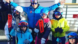 Kids have fun at the kids ski lessons (6-14 y.) for skiers with experience with Ski-fun in Flumserberg.