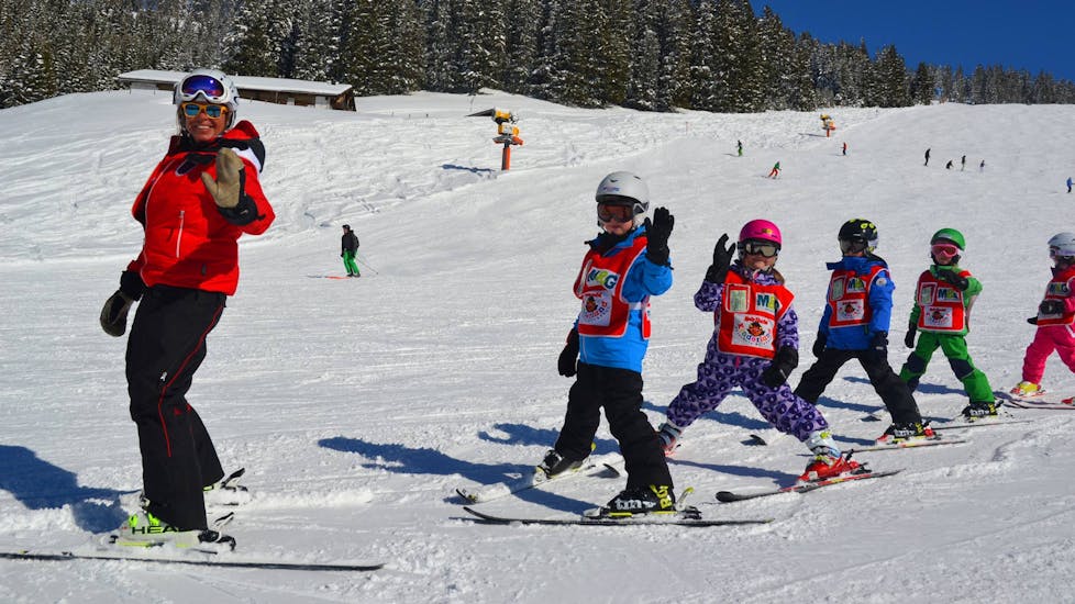 Skilessen voor kinderen (3-13 jaar) voor Beginner & Licht gevorderd - halve dag.