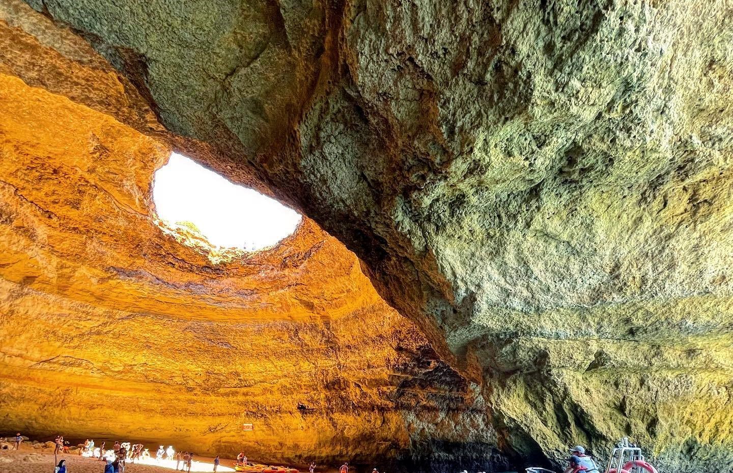 Balade en bateau privé à la Grotte de Benagil depuis Lagos.