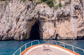Das Boot von Kaleidos während der privaten Bootstour von La Spezia nach Cinque Terre.