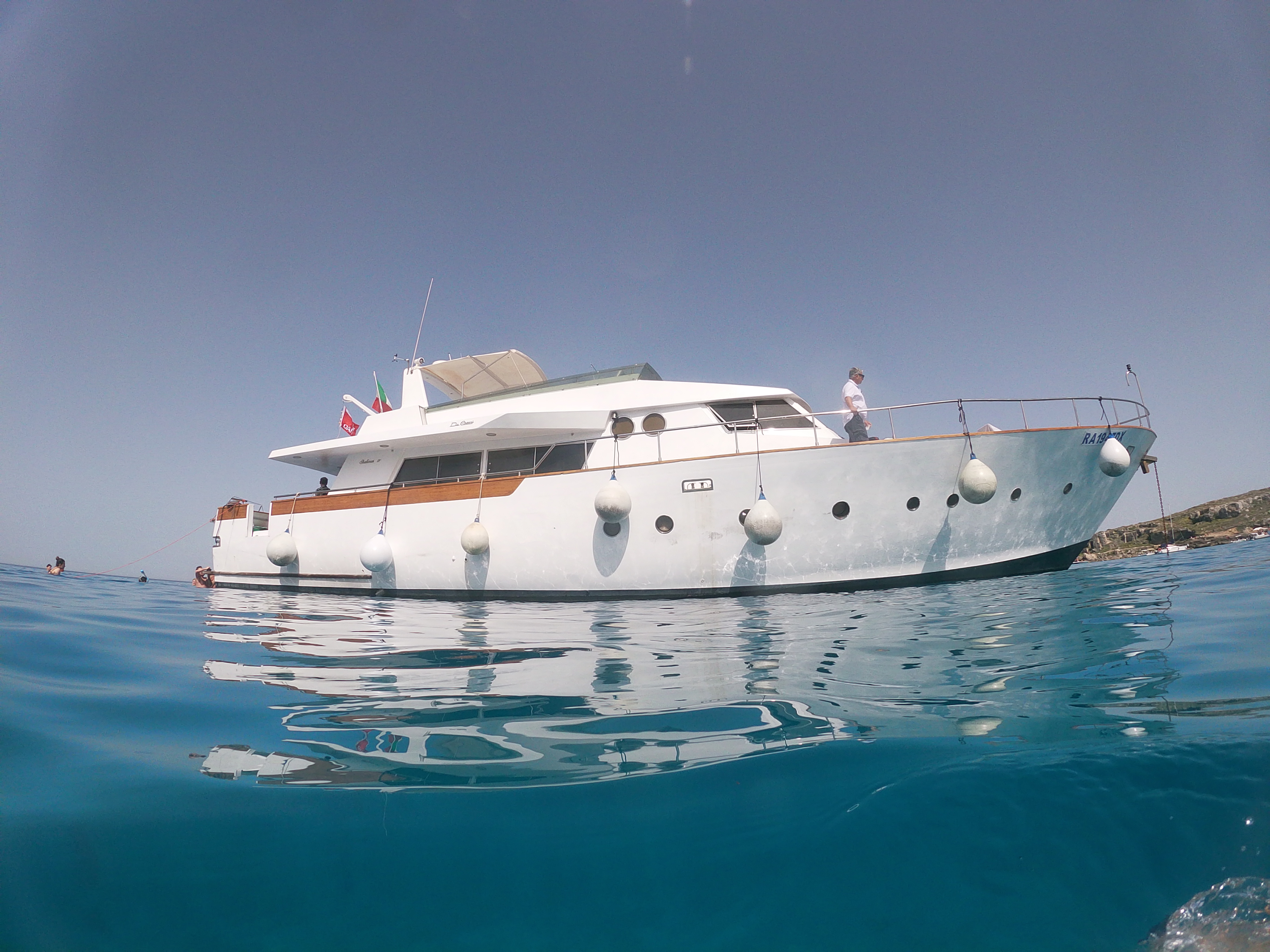 Balade privée en bateau à Favignana et Levanzo avec Déjeuner et Snorkeling avec Egadi Explorer Trapani.