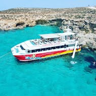 Das Boot, das während der Bootstour von Sliema nach Gozo, Comino und der Blauen Lagune mit Luzzu Cruises Malta eingesetzt wurde.