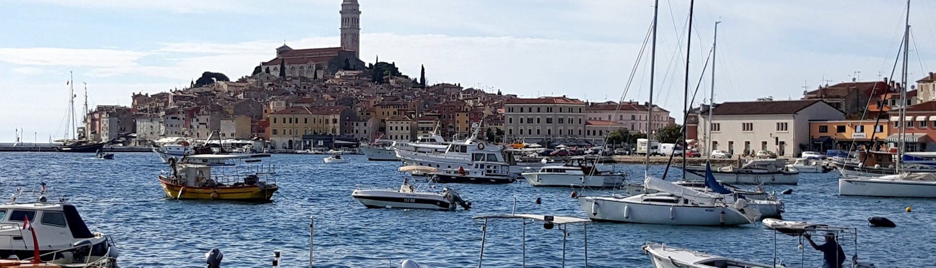 Picture of the port of Rovinj with Mare Nostrum Rovinj.