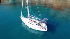 Bootstour in Port d'Antrax mit Skipper gemietet von Vayu Charters Port d' Andratx segeln im Süden von Mallorca.