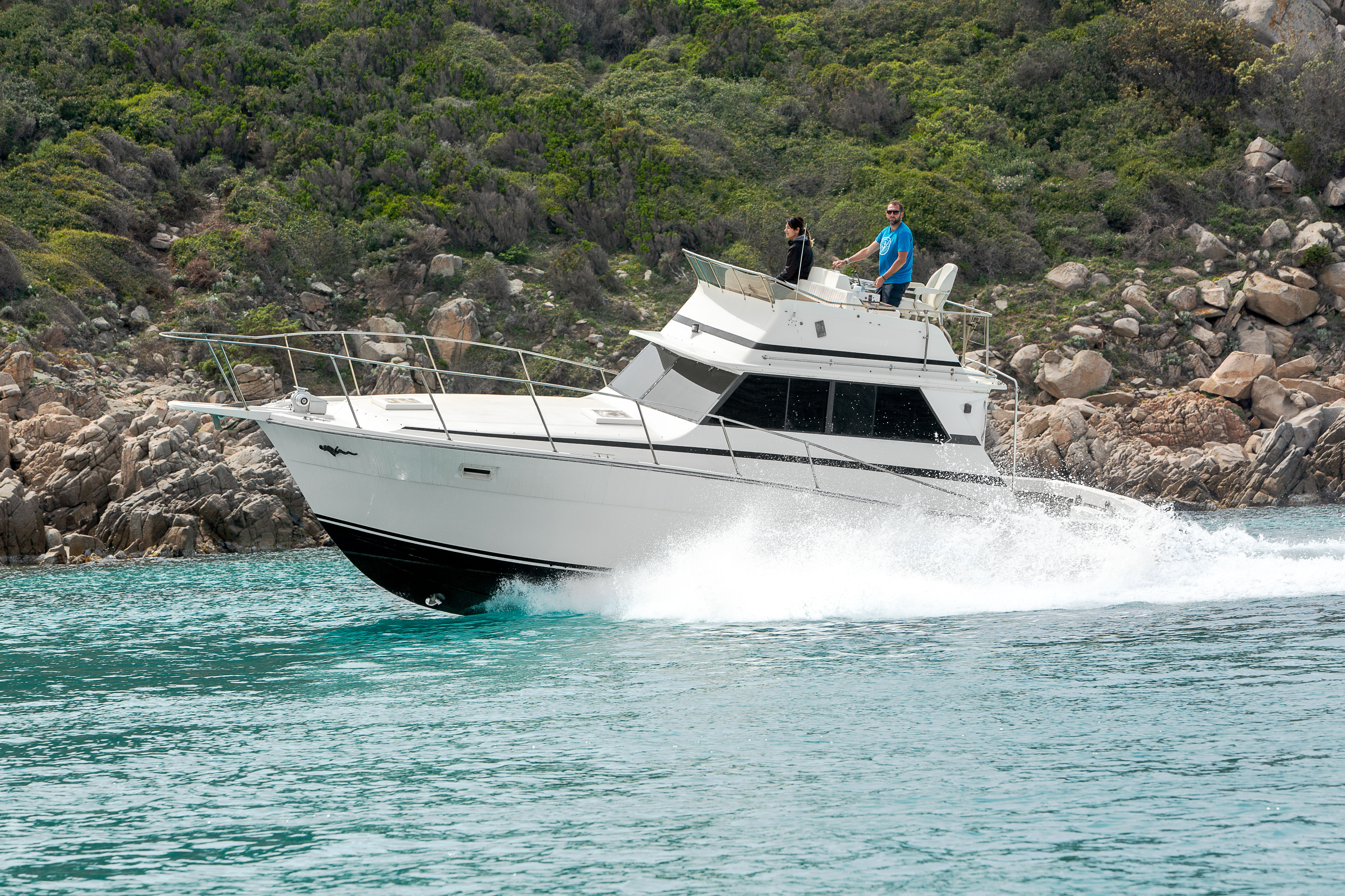 Paseo en barco desde Cerdeña al archipiélago de Lavezzi con almuerzo con Mistral Escursioni Santa Teresa di Gallura.