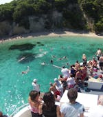 De boot gebruikt tijdens de Boottocht van Corfu Stad naar de Blue Lagoon en Sivota met Lunch met Captain Theo Corfu Cruises.