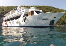 The boat used during the Boat Trip from Lefkimmi to Blue Lagoon, Syvota & Bella Vraka with Lunch with Captain Theo Corfu Cruises.