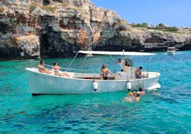 Boat Trip from Santa Maria di Leuca to the Adriatic and Ionian Caves from Barca del Porto Leuca.