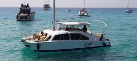 A licensed charter boat in Formentera with skipper for up to 9 people with Barco Rent Formentera.