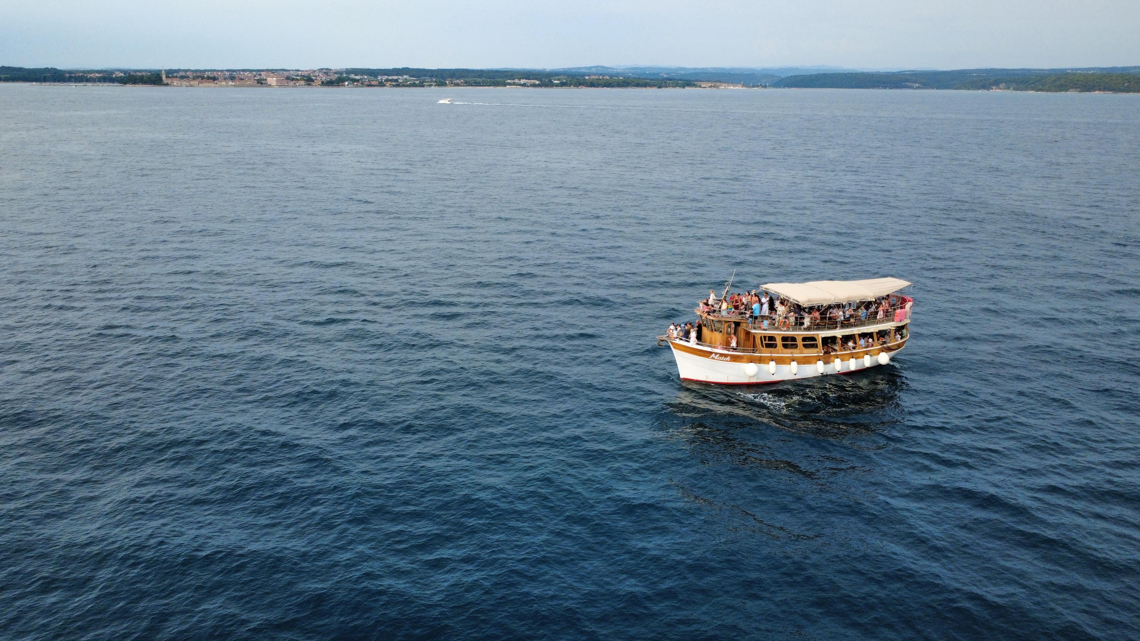 Sunset Boat Trip in Novigrad with Wine Tasting and Live Music.