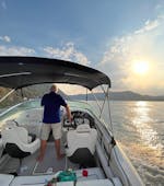 Blick vom Boot genutzt während der Privaten Bootstour von Como entlang des Comer See mit Oktane Boat Como.