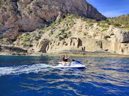Tour en moto de agua hasta Atlantis desde San Antonio con Es Vedra Charter Ibiza.