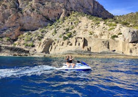 Randonnée en jet ski de San Antonio, Ibiza à Atlantis avec Es Vedra Charter Ibiza.