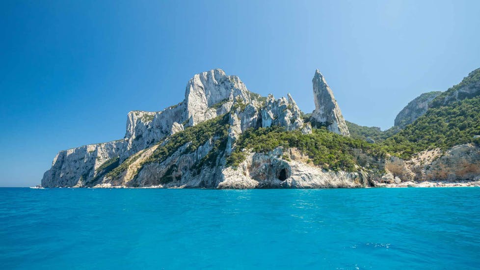 The coast of Cala Goloritzé viewed from the boat duringthe RIB boat rental in Arbatax with Rocce Rosse.