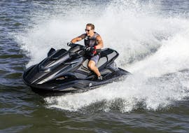 Noleggio moto d'acqua ad alta velocità a San Antonio con Es Vedra Charter Ibiza.