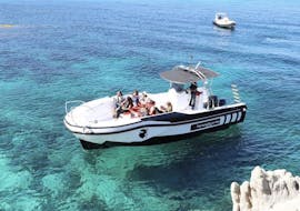 Unser Boot bei der Bootstour von Calvi nach Scandola und Piana mit Schnorcheln mit Tra Mare e Monti Calvi