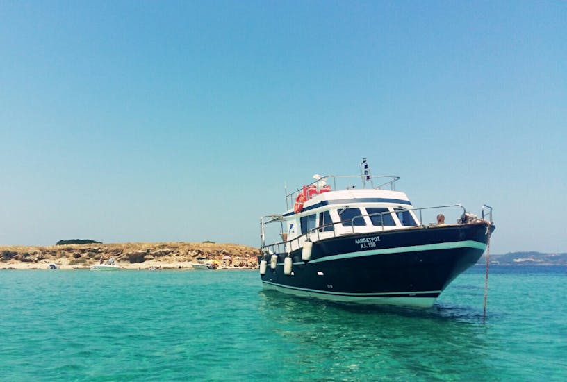 Boat of the Private Fishing Trip around Halkidiki with Snorkeling with Albatros Cruises Halkidiki.