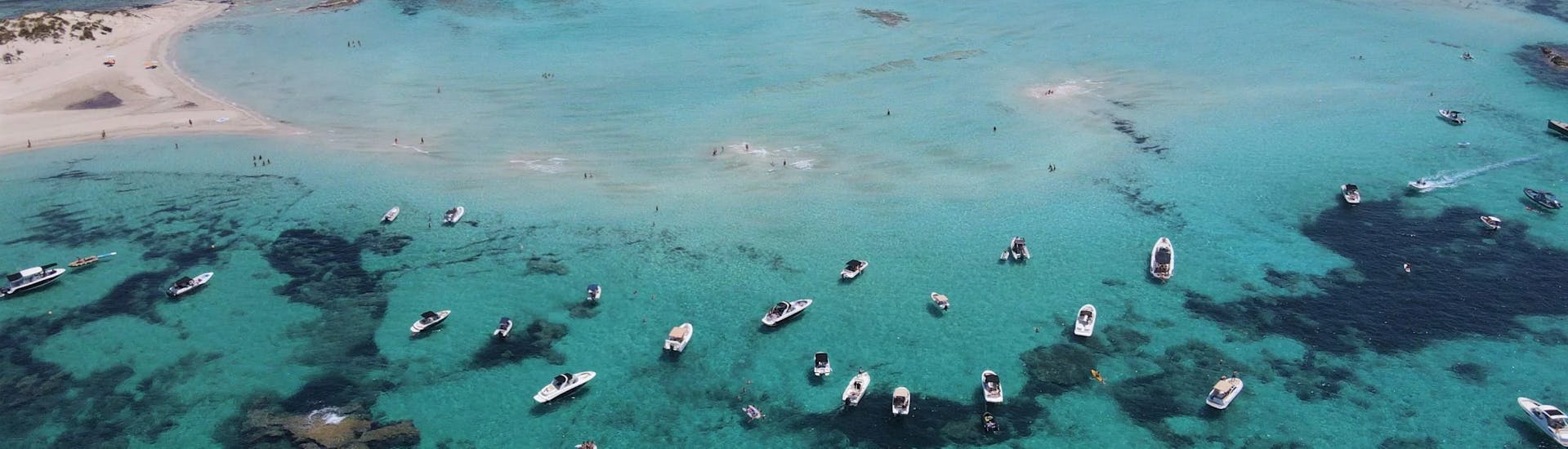 Balade privée en bateau d'Ibiza à Ses Illetes & S'Espalmador avec Snorkeling.