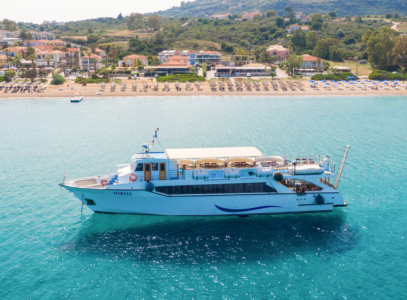 Boot genutzt während der Bootstour nach Fiscardo & Sami mit Schwimmen am Koutsoupia Strand mit Captain Vangelis Special Cruises Kefalonia.