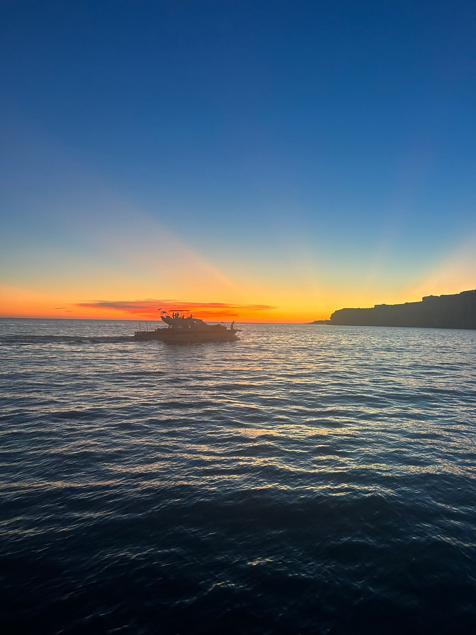 Bootstour bei Sonnenuntergang von Bonifacio zum Lavezzi Archipel mit Abendessen mit Briseis Croisières Bonifacio.