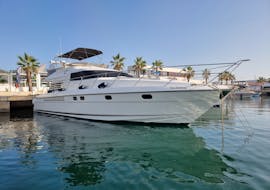 Boat of 11 People for Rental in Torrevieja with Skipper with Adventure Boat Torrevieja.