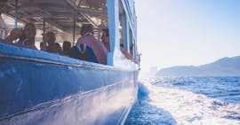 Seitenansicht von der Fähre von Formentera nach Figueretas & Platja d'en Bossa mit Aquabus Ferry Boats Ibiza.