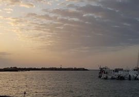 La baie ou le coucher de soleil est le plus beau lors de la Balade en bateau au coucher du soleil de St. Julian's au Lagon Bleu avec Sun & Fun Watersport Malte.