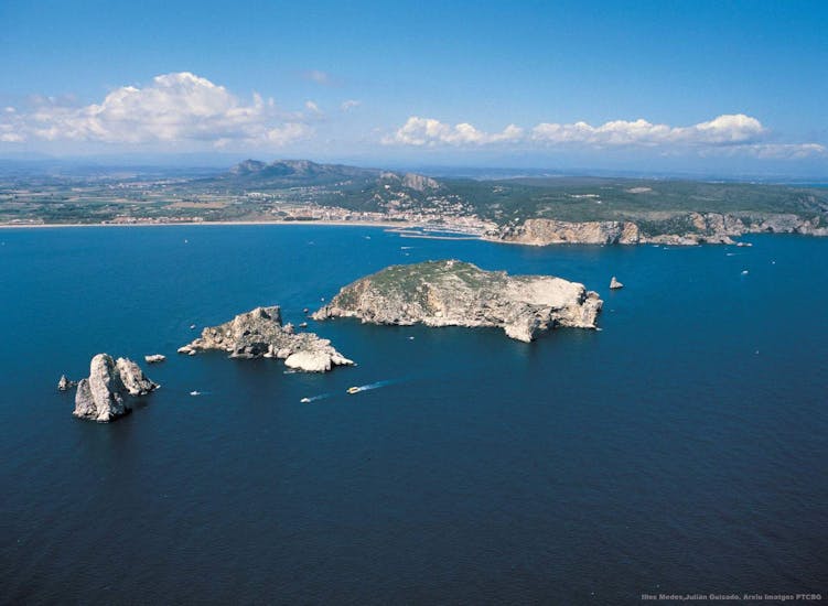 Medes-Inseln, die Ihr während der Katamaranfahrt mit Submarine Vision nach l'Estartit & Medes-Inseln mit Els Blaus de Roses sehen könnt.