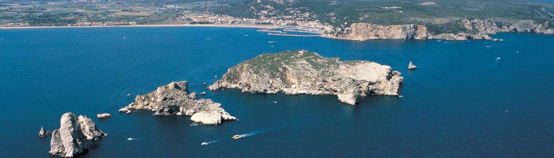 Le isole Medes che potrai vedere durante la Gita in catamarano con vista sottomarina a l'Estartit e alle isole Medes con Els Blaus de Roses.